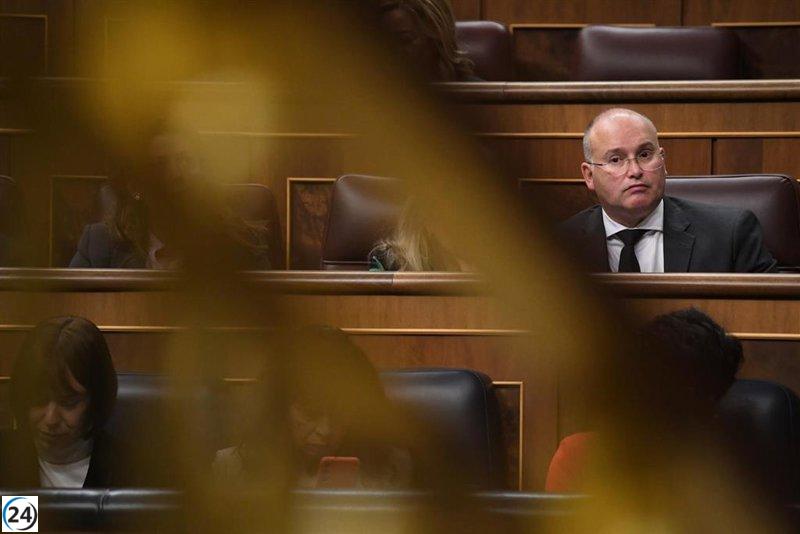 El PP defiende que los despidos de Mazón son un acto de responsabilidad, mientras exige a Sánchez que haga autocrítica.
