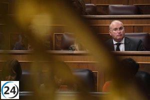 El PP defiende que los despidos de Mazón son un acto de responsabilidad, mientras exige a Sánchez que haga autocrítica.