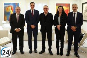Sánchez dialoga con el CEO de Stellantis para promover la electrificación del transporte.