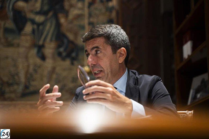 Críticas de socios gubernamentales a la gestión de Mazón durante la DANA ponen en duda su permanencia en el cargo.