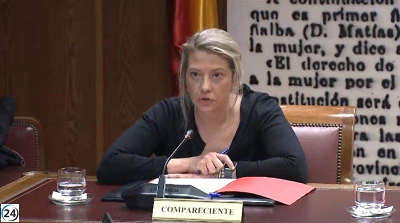 Asistente de Begoña Gómez en Moncloa se niega a declarar en el Senado por el proceso judicial en curso.