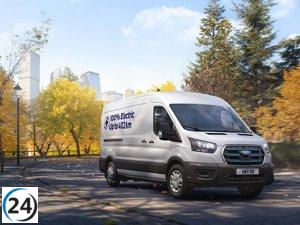 Ford Pro presenta en España una oferta de 48.500 euros para su furgoneta eléctrica E-Transit.