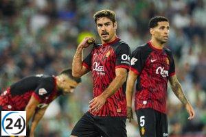 Abdón Prats impulsa al Mallorca al quinto lugar y hunde al Valencia en descenso.
