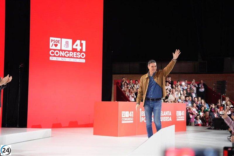 Sánchez llega a Sevilla para su reelección como secretario general en el 41º Congreso del PSOE.