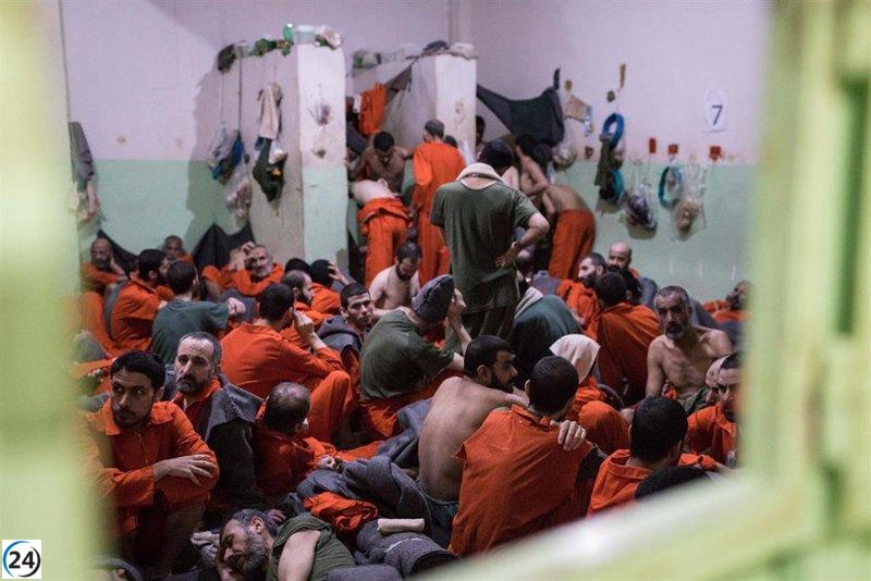 Blinken destaca la importancia crucial de las SDF en la contención del Estado Islámico.