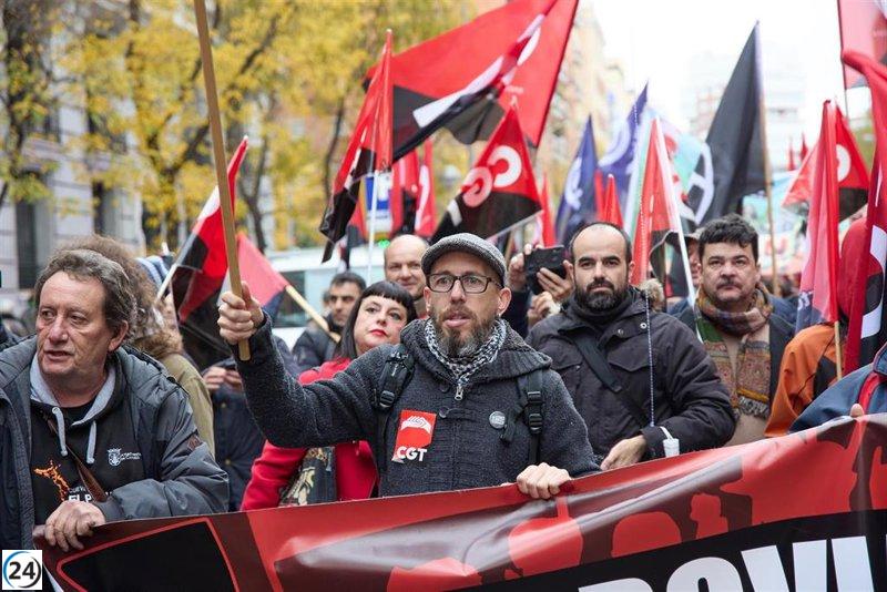 La CGT presenta un recurso judicial contra la promoción interna en la Administración del Estado.
