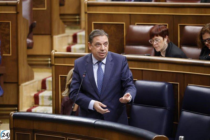 Planas critica al PP por su escasa colaboración en la defensa de los pescadores en la negociación del Mediterráneo.