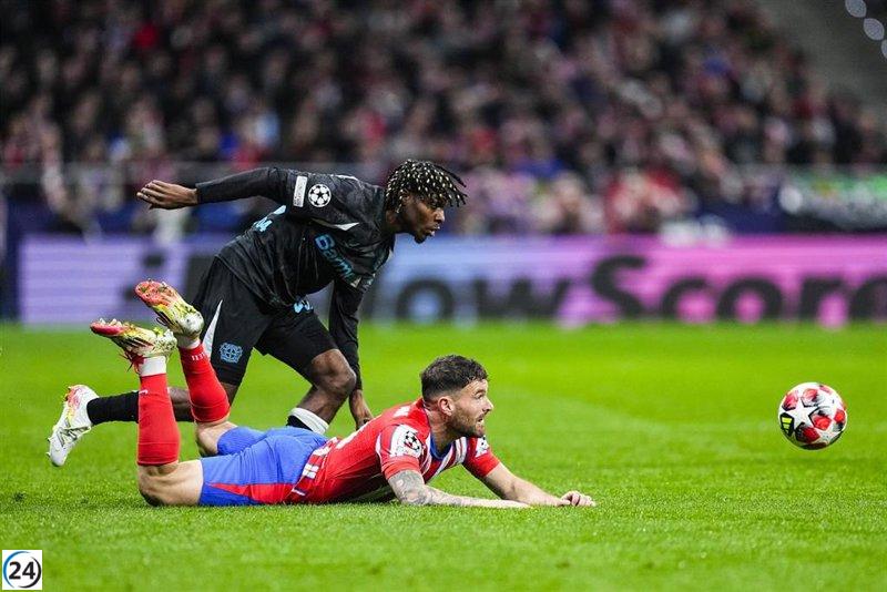 Javi Galán se pierde el partido con el Atlético de Madrid por esguince de tobillo.