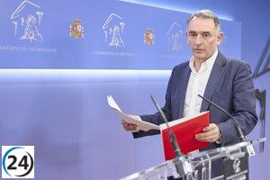 Diputado de Sumar responde con contundencia al líder de Manos Limpias, tildándolo de