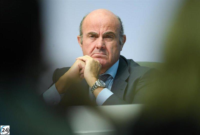 Guindos del BCE señala un giro radical en las políticas económicas globales debido a Trump.