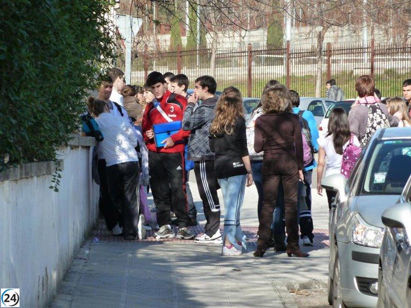 Cultura impulsa la lectura con la participación de más de 300 escritores en escuelas de arte de España.