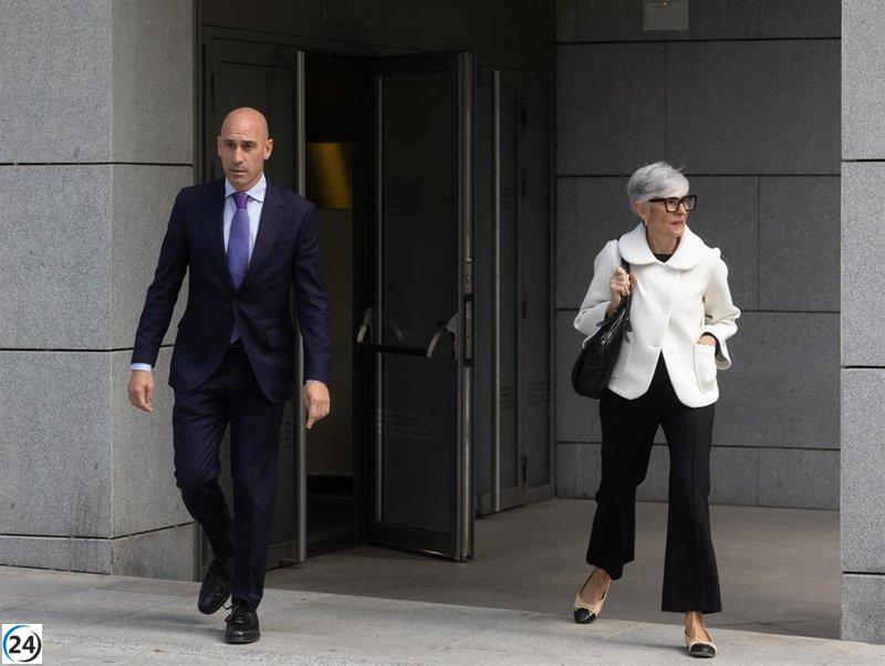 Experto en lectura de labios afirma que Rubiales le preguntó a Hermoso: 