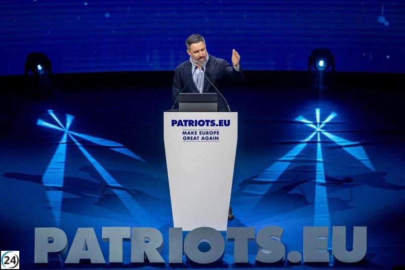 Abascal arremete contra Feijóo, desmintiendo complicidad en aranceles y señalando a Bruselas como el verdadero problema.