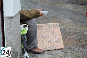 Desciende la pobreza en España al 25,8%, aunque aumenta la tasa entre niños en un 0,4%, revela el INE.