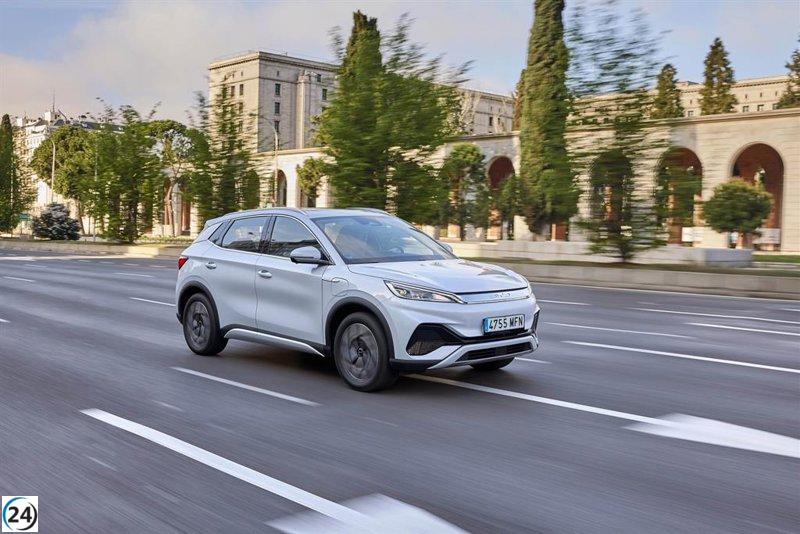 BYD se posiciona como el líder en ventas de vehículos eléctricos en España con un 13,7% de cuota en febrero.