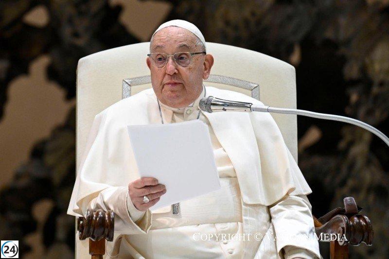 El Papa enfrenta dos crisis de dificultad respiratoria.