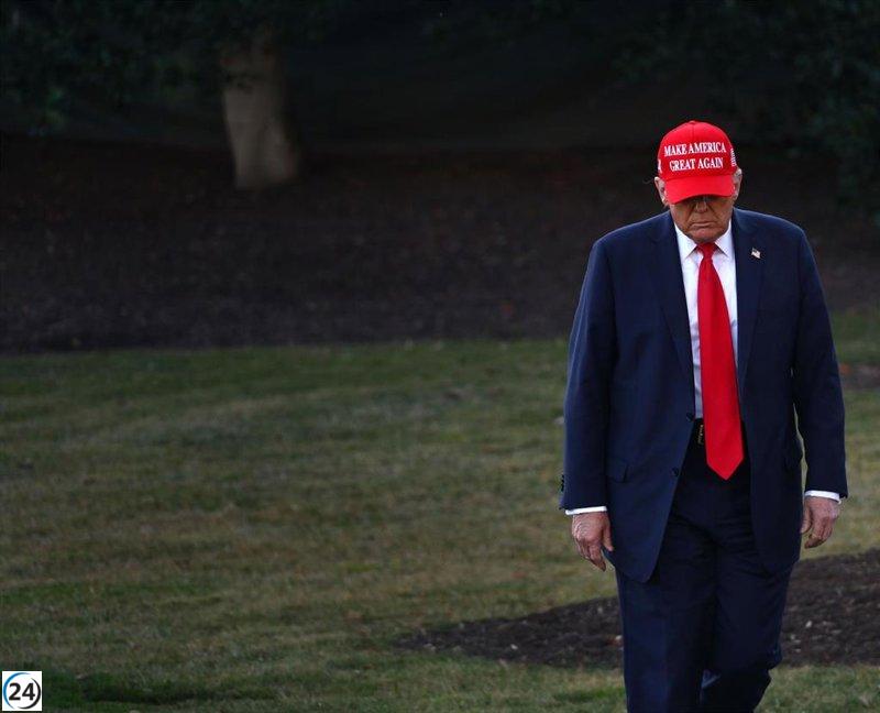 Trump anuncia que los aranceles a México y Canadá comenzarán a aplicar este martes.