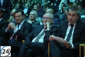 Brufau de Repsol aboga por una regulación coherente en la industria automotriz para potenciar la competitividad.