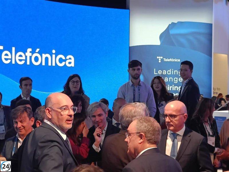 Telefónica designa a Gayo como CEO y a Ochoa como presidente de su operación en España, mientras Javier de Paz asume el liderazgo de Movistar+.