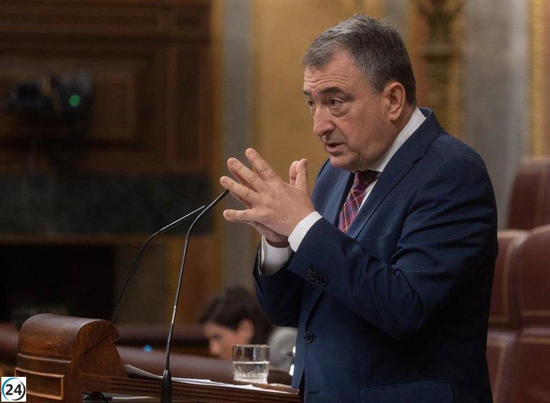 El PNV pide a Sánchez que defina su estrategia de defensa y busque apoyo en un amplio espectro político.