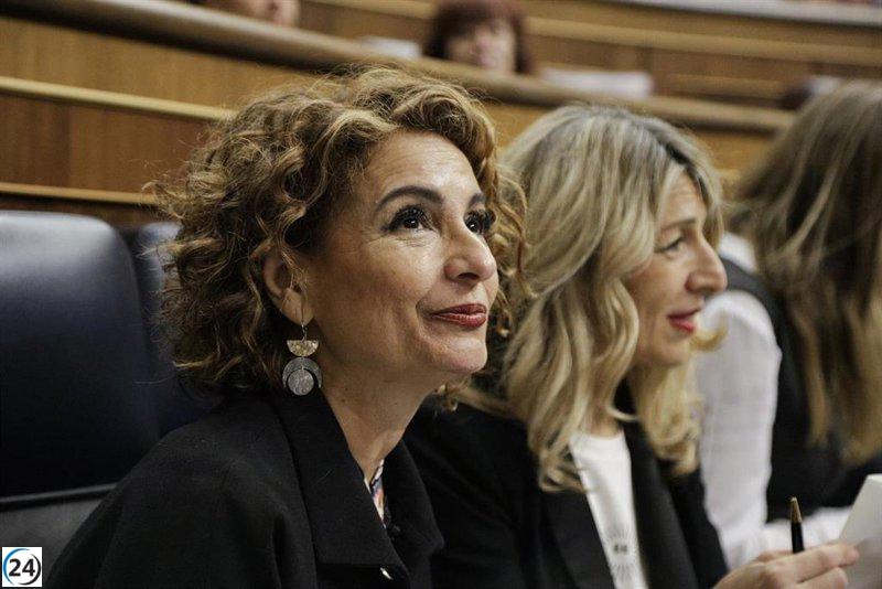 Hacienda y Trabajo acuerdan que quienes cobren el SMI no paguen IRPF en 2025.