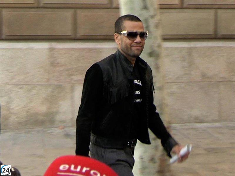 Dani Alves celebra su absolución en casa con una fiesta.