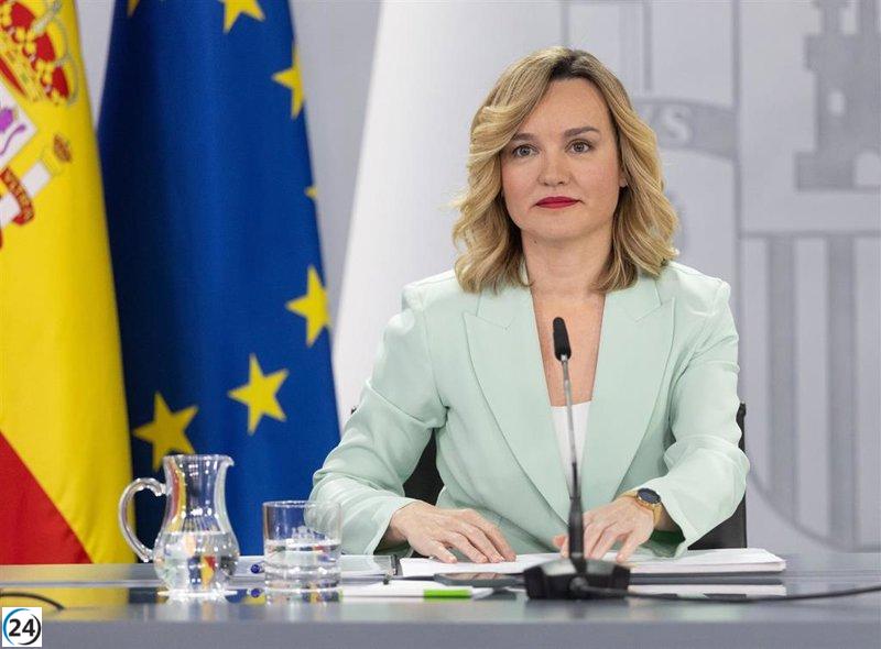 Gobierno defiende la libertad de opinión sobre decisiones judiciales, asegurando que no contradice el respeto a la Justicia.