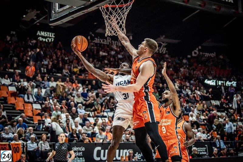 El UCAM Murcia brilla en La Fonteta mientras Hiopos Lleida se acerca a la salvación en la Liga Endesa.