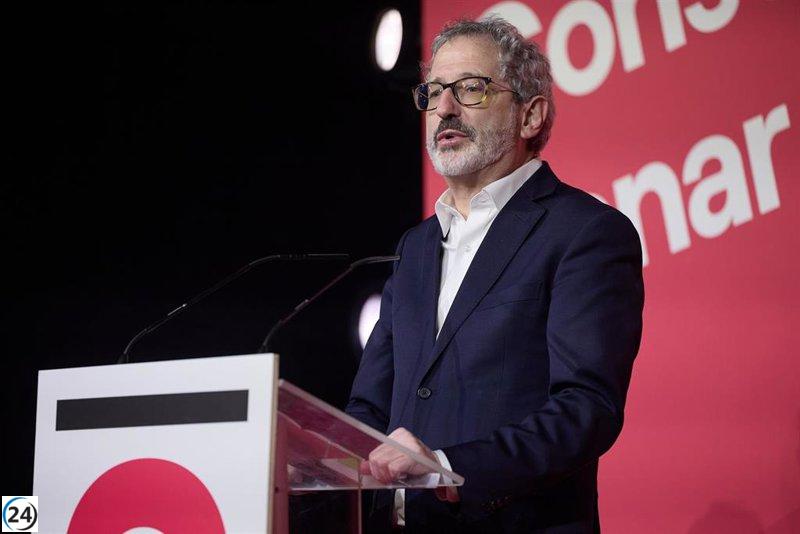 Sumar se distancia del PSOE y expresa su oposición al gasto de 2.000 millones en defensa dentro del Gobierno.