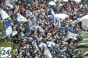 Milei se enfrenta al tercer paro nacional durante su gestión este jueves.