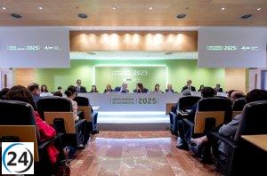 Aena otorga a sus accionistas un dividendo de 9,76 euros, un aumento del 27%, y lleva a cabo un desdoblamiento de acciones.