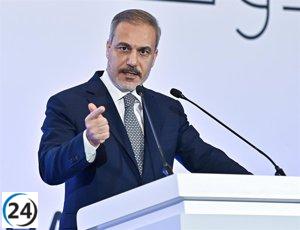 Turquía e Israel dialogan en medio del aumento de tensiones por la crisis en Siria.