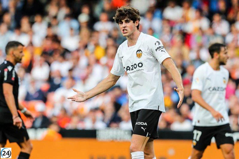 El Sevilla enfrenta un duro revés en Mestalla este Viernes de Dolores.