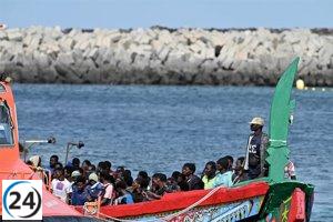 Rescate de 70 migrantes en cayuco cerca de La Restinga, El Hierro
