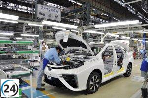 Toyota y otras automotrices japonesas presentan autos con combustibles sintéticos en la Expo de Osaka.