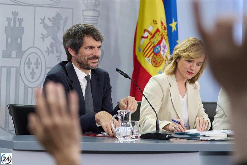 Urtasun respalda a Pilar Alegría ante ataques en redes: