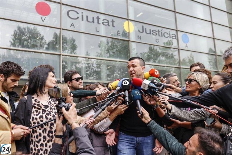 Mompó se presenta en los tribunales para revelar