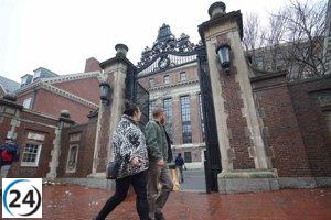 Trump interrumpe 2.200 millones en fondos para Harvard.
