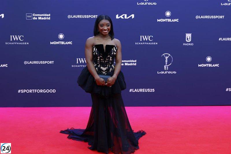 Simone Biles prioriza su bienestar y expresa dudas sobre participar en Los Ángeles.