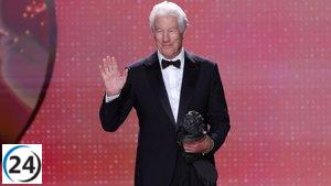 Richard Gere recibe el Premio de Honor en los Premis Sant Jordi de RNE.