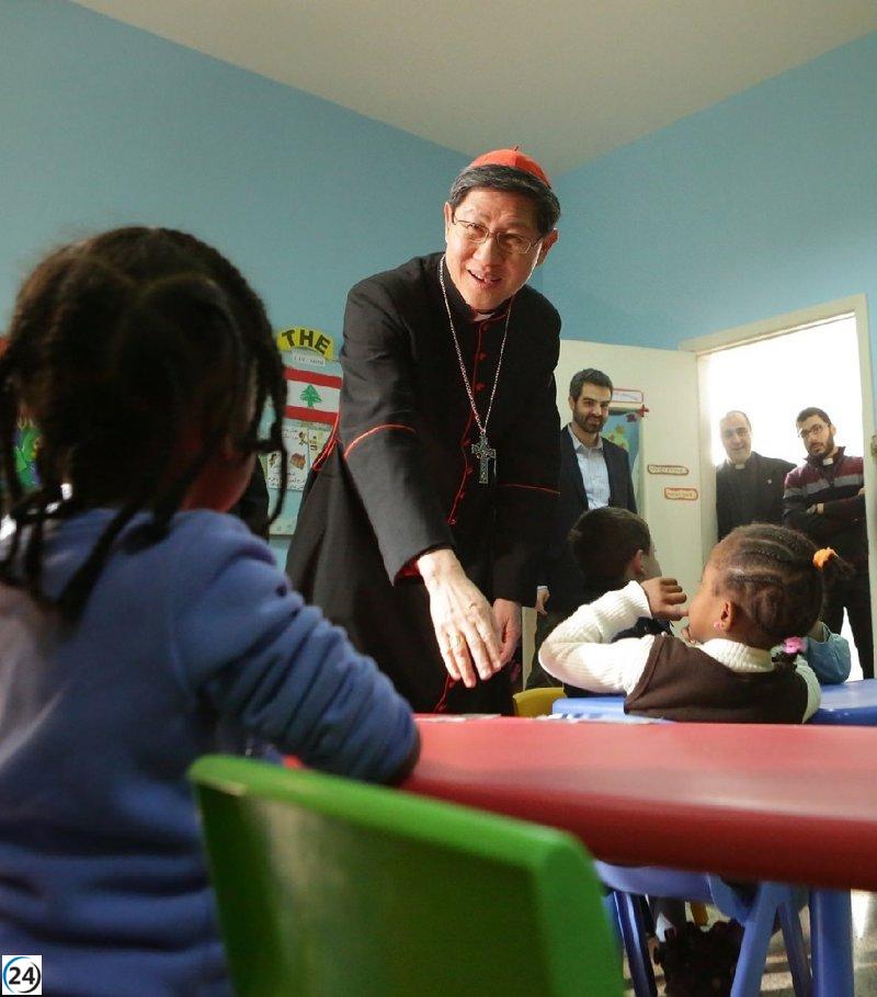 El cardenal Louis Tagle, de 67 años y figura destacada en el Cónclave, se vuelve viral en Filipinas.
