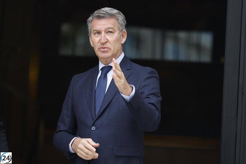 Feijóo denuncia que el AVE Madrid-Sevilla refleja, junto a los apagones,