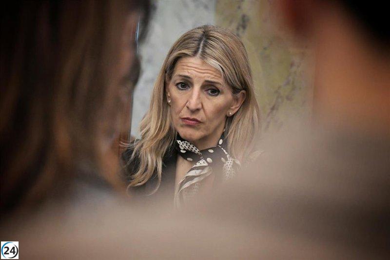 Díaz se opone rotundamente a la oferta de BBVA por Sabadell, advirtiendo sobre la posible pérdida de 5.000 empleos.