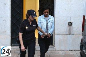 Indagan sobre presunto intercambio sexual entre guardias de Brieva y la asesina de Gabriel Cruz por un teléfono móvil.