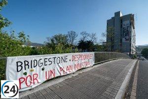 Empleados de Bridgestone Basauri detienen operaciones en una nueva jornada de protesta.