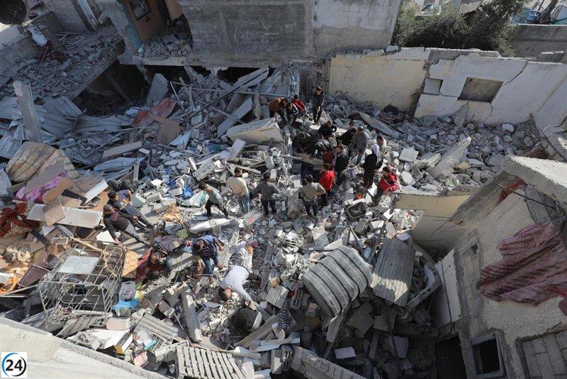 Gaza denuncia la brutal agresión de Israel a una escuela de desplazados.