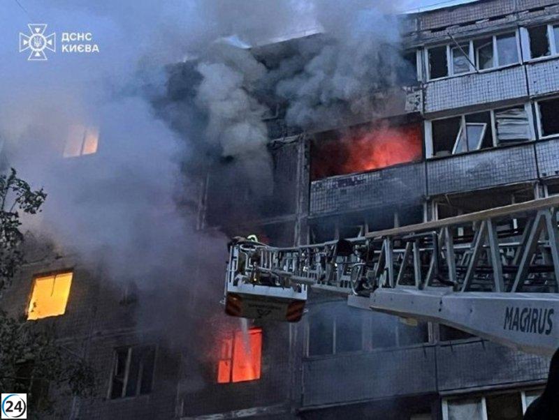 Ataque ruso en Kiev deja dos muertos y ocho heridos justo antes de la tregua de tres días de Putin.