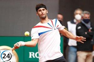 Taberner avanza a la siguiente fase en Roma; Carreño se despide del torneo.