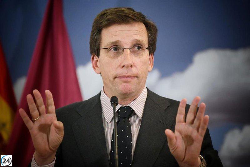 Almeida evaluará la permanencia del jefe de la Policía Municipal por no informar de inmediato sobre el atropello a la niña.