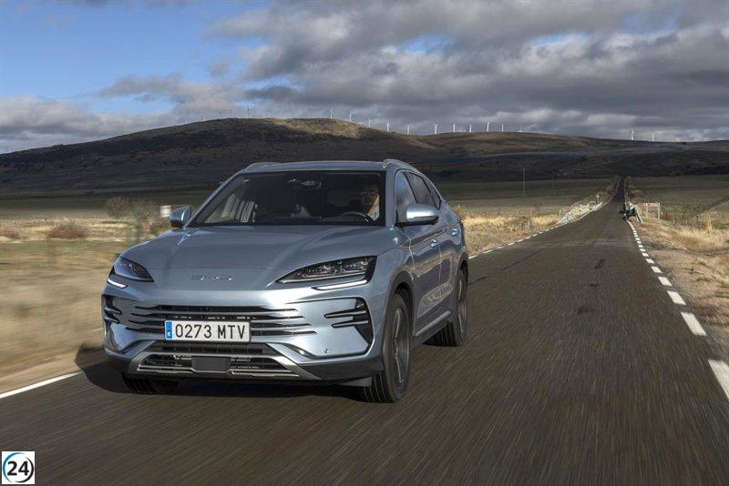 BYD se posiciona como líder en el mercado español de vehículos enchufables con 5.355 unidades vendidas.